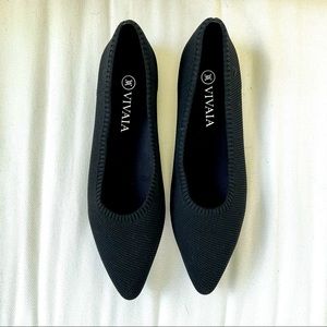 VIVAIA Aria black pointed toe ballet flats
